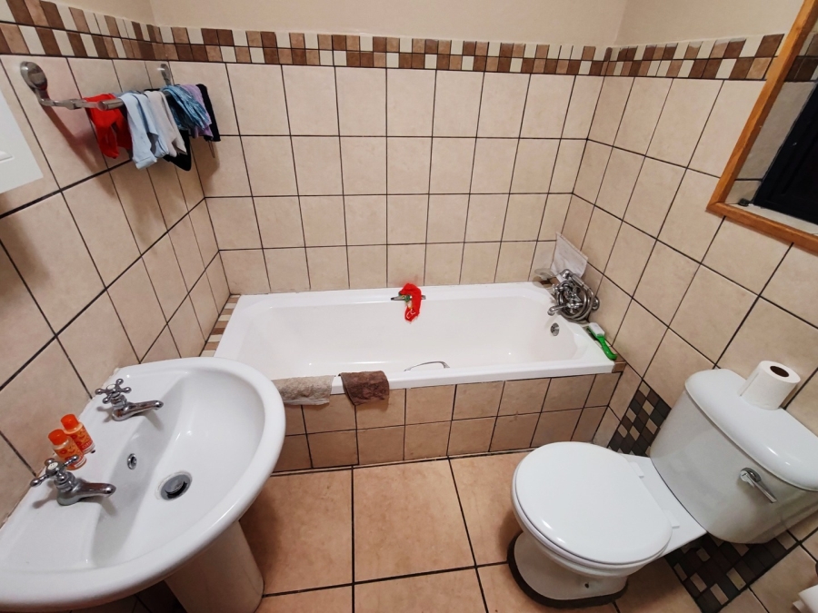 2 Bedroom Property for Sale in Die Bult North West
